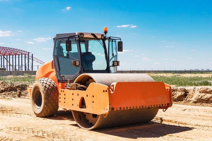 Road Construction Equipment Knowledge for Civil Engineering Workflows