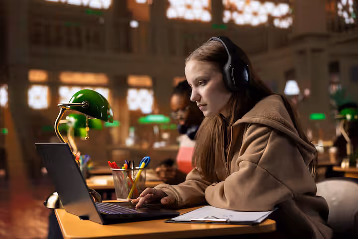 Technology Used in Online Education: Essential Knowledge for Modern Learning
