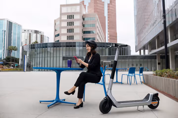 Exploring the Growth of E-Scooters in Mexican Cities